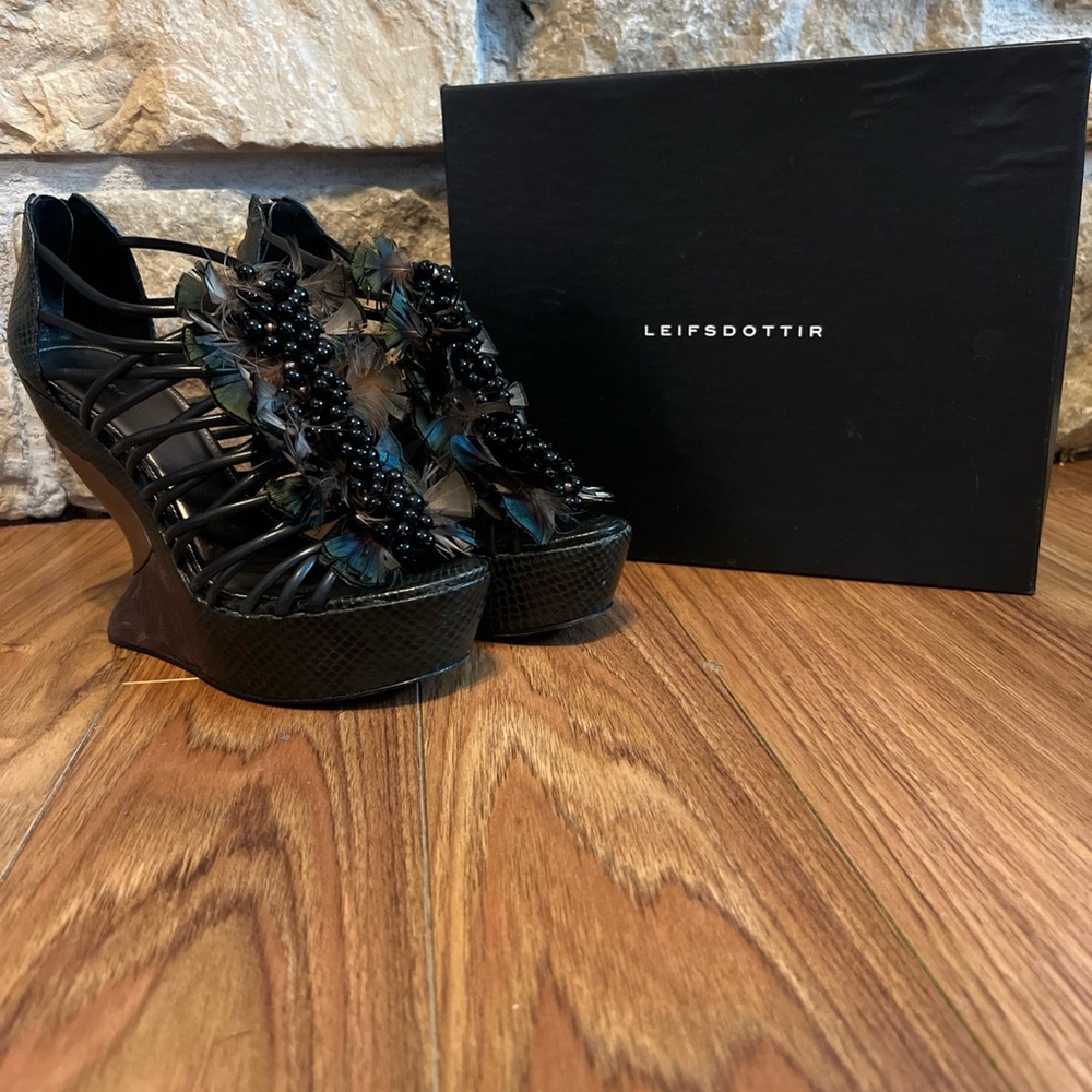 Leifsdottir Black Beaded Feather Strappy Wedges 38.5